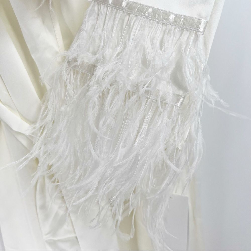 Rya Collection Swan Feather Robe - Picture 5 of 7